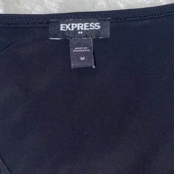Express Body Contour Top - Picture 6 of 8